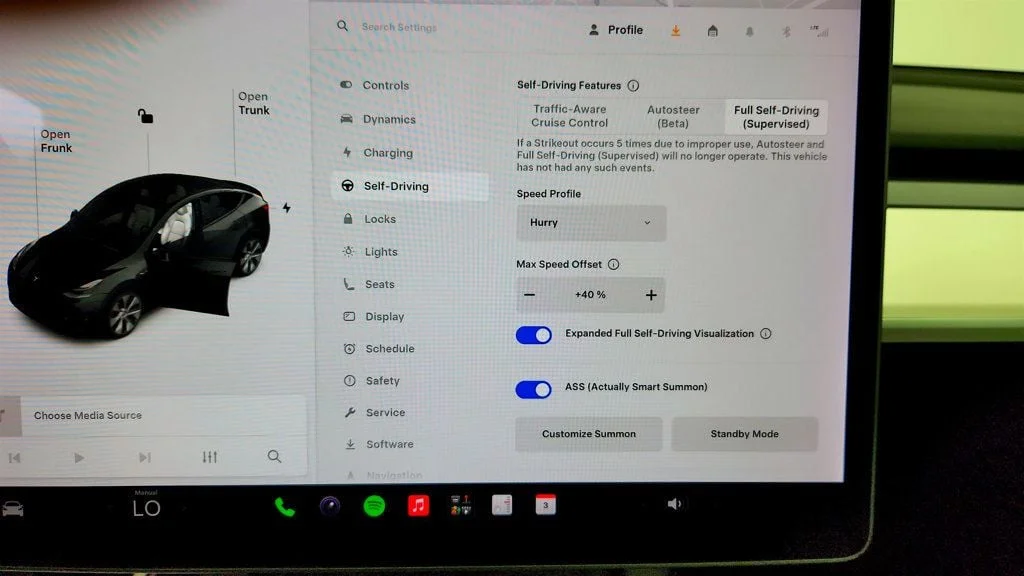 Used 2021 Solid Black Tesla Long Range AWD w/ White/Black 7-Seat Interior image 20
