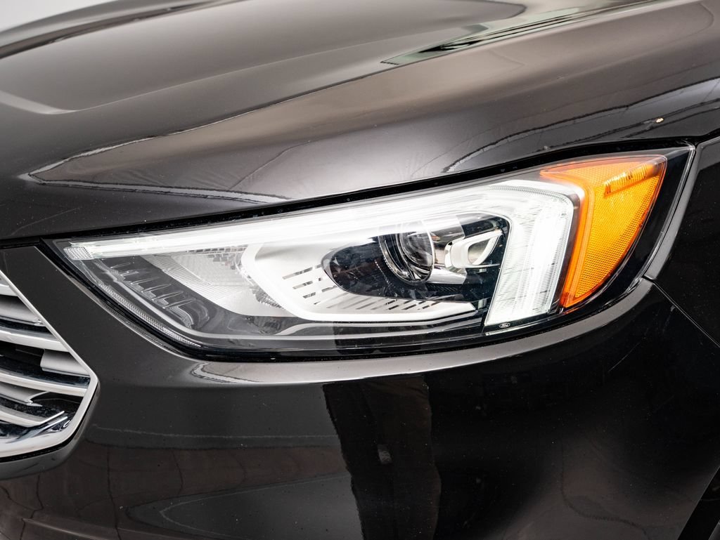 Used 2019 Agate Black Metallic Ford Titanium image 14
