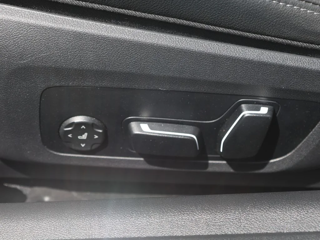 2026 BMW 4 Series 430i - Photo 18