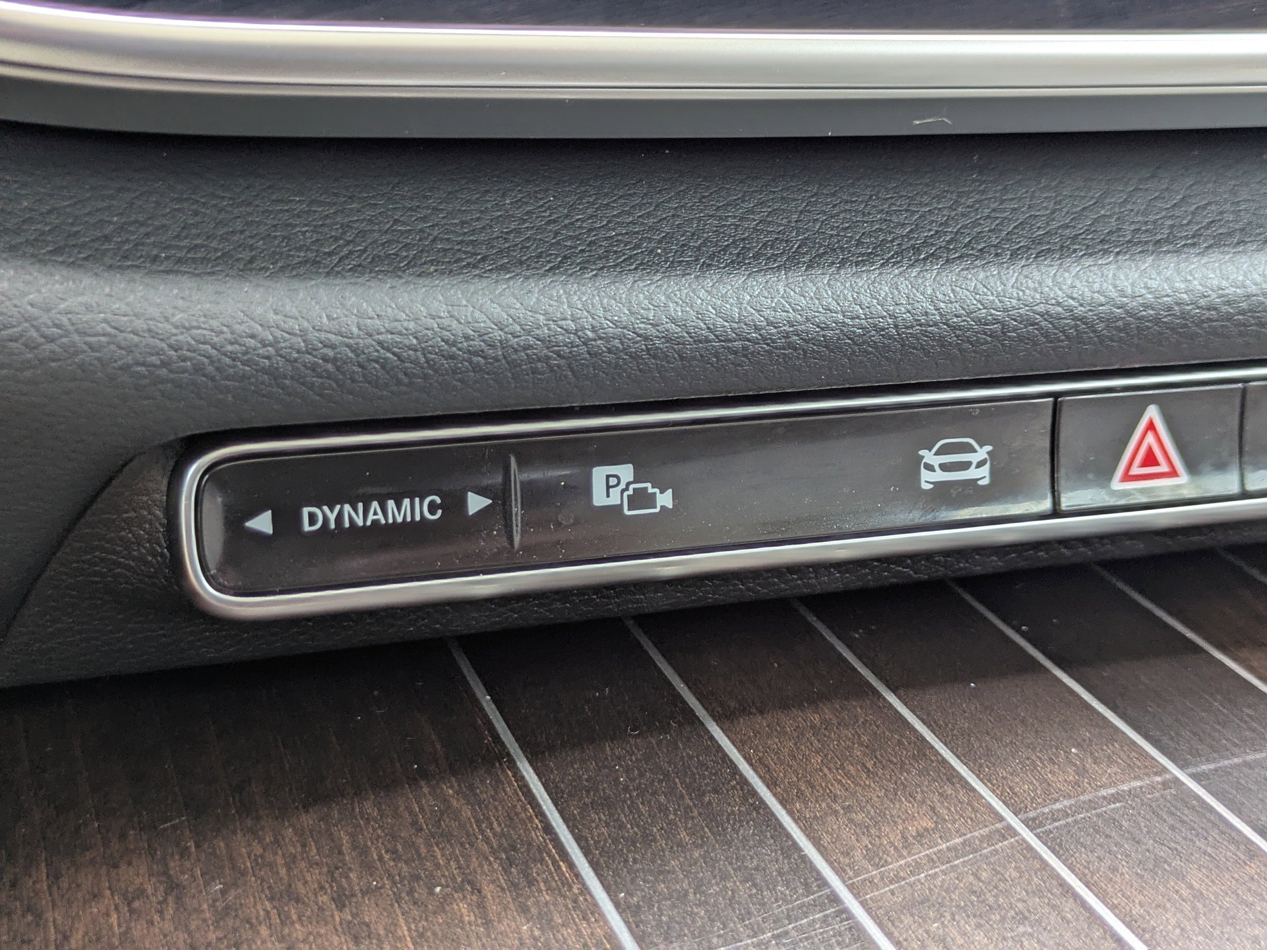 Used 2025 Obsidian Black Metallic Mercedes-Benz E 350 image 26
