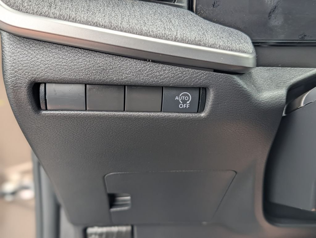 2025 Nissan Kicks SV - Photo 36