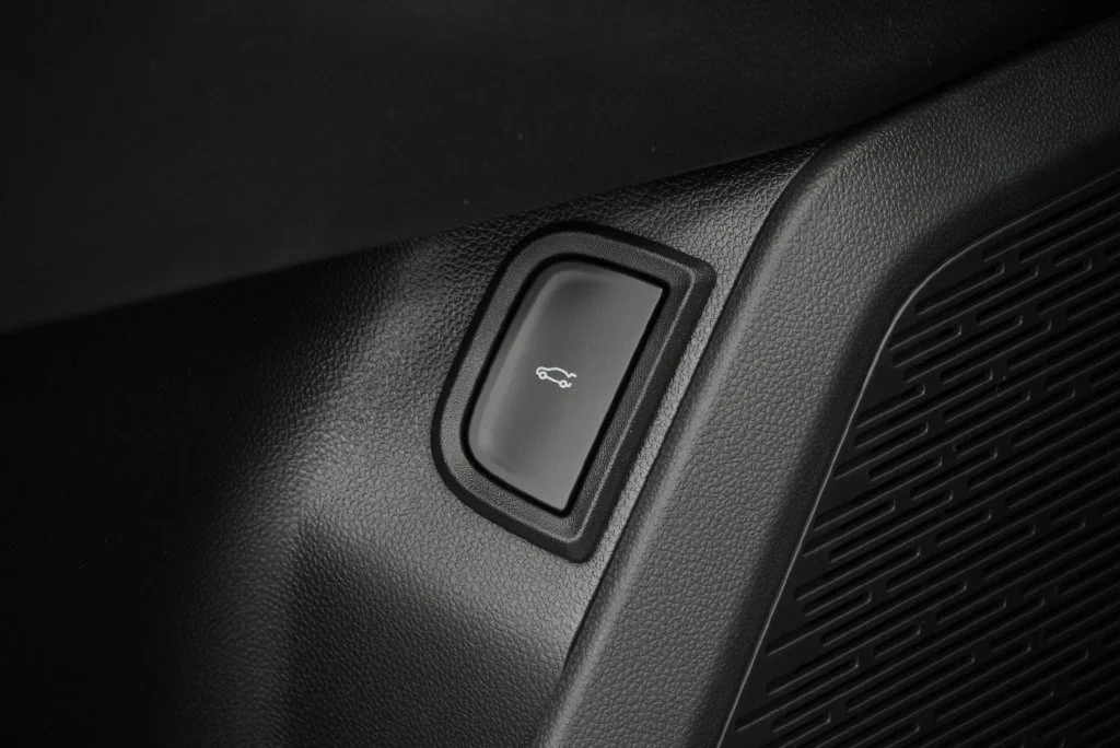 New 2027 Lakeshore Blue Metallic Chevrolet RS image 32