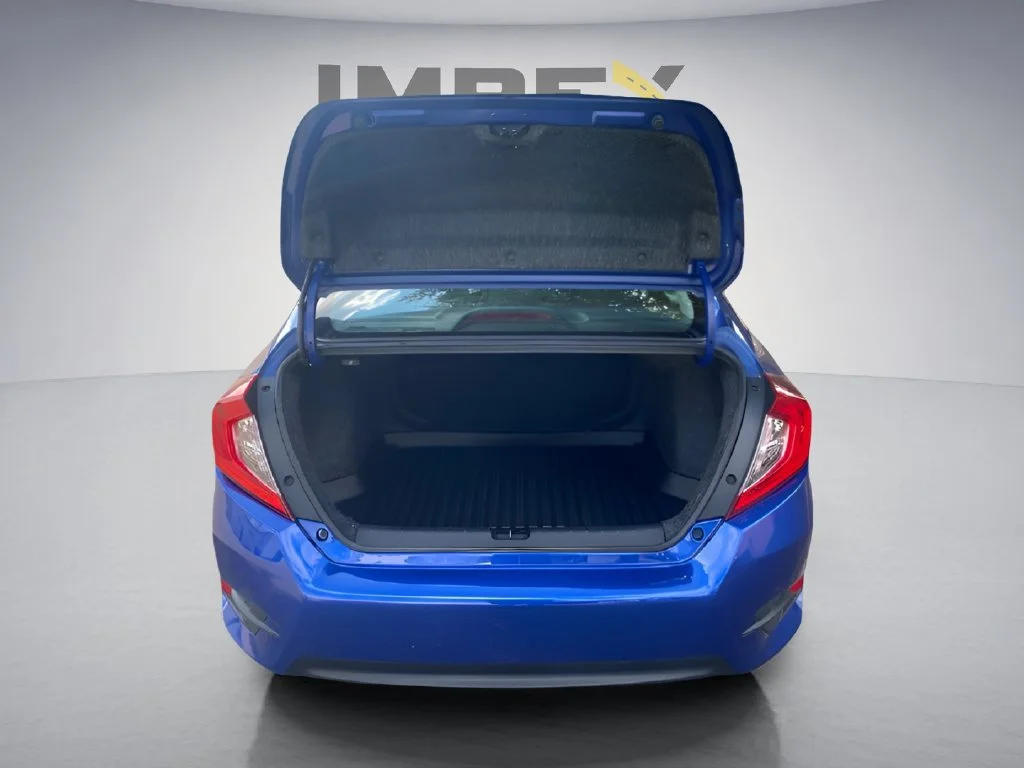 Used 2018 Blue Honda LX image 30