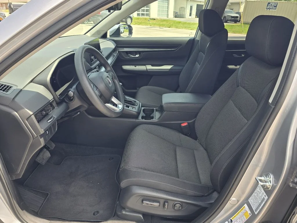 2023 Honda CR-V EX - Photo 11
