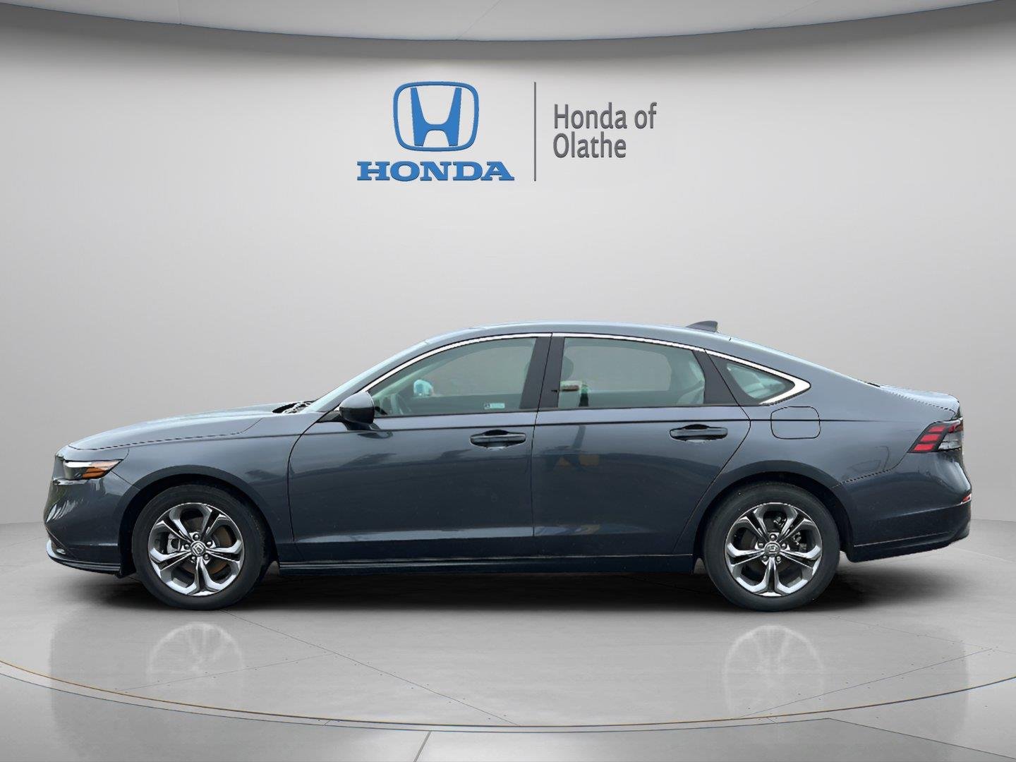 Certified Used 2024 Meteorite Gray Metallic Honda 1.5T EX image 6