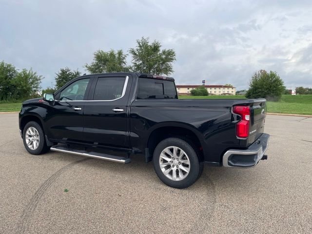 Used 2022 Black Chevrolet LTZ image 4
