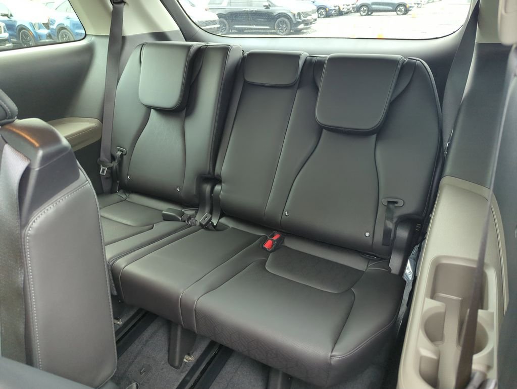 New 2026 Aurora Black Pearl Kia LXS image 27