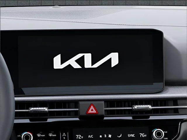 New 2026 Snow White Pearl Kia EX image 20