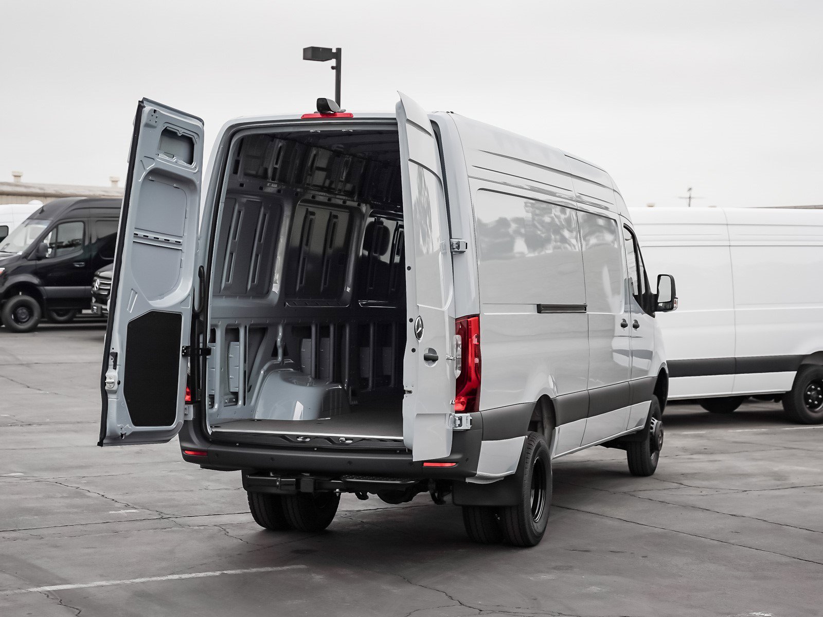 2025 Mercedes-Benz Sprinter Cargo Van Base - Photo 8