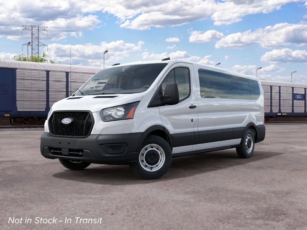 New 2027 Oxford White Ford XL image 2