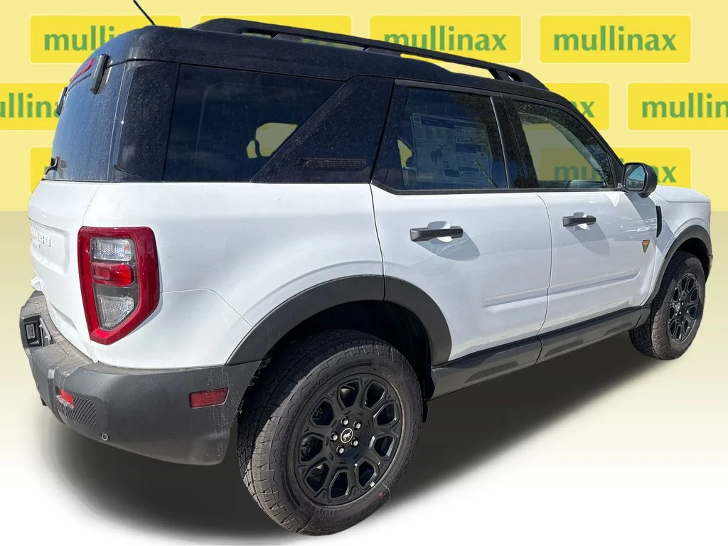 New 2025 White Ford Badlands image 17