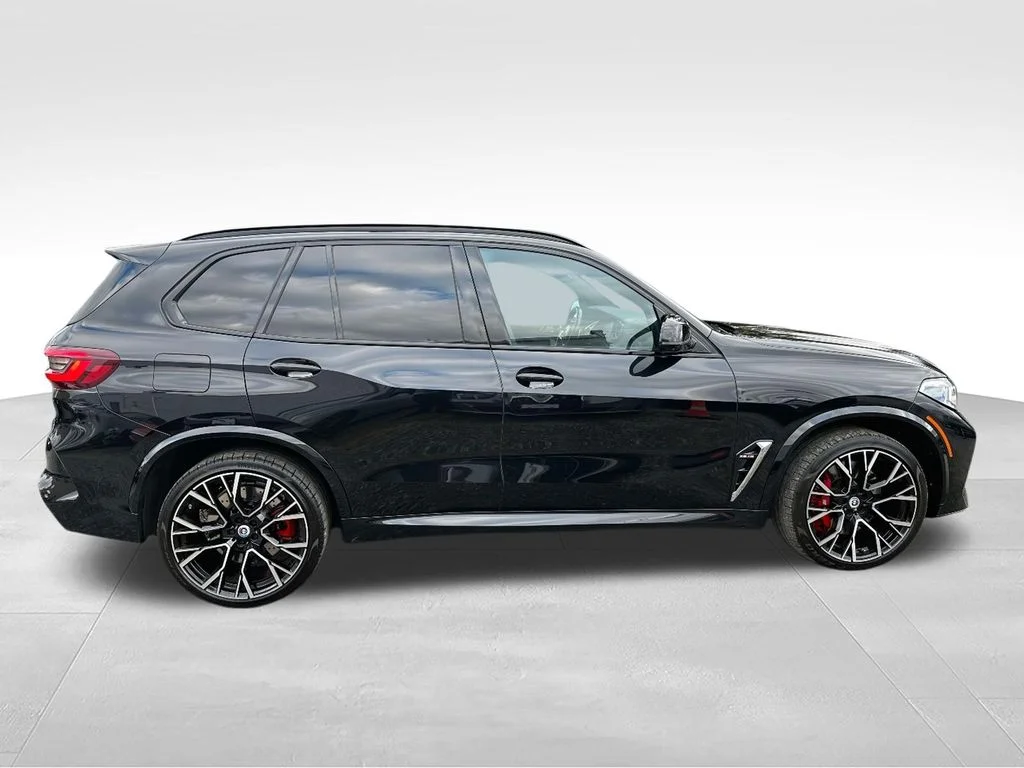 Used 2023 Black BMW Base image 5