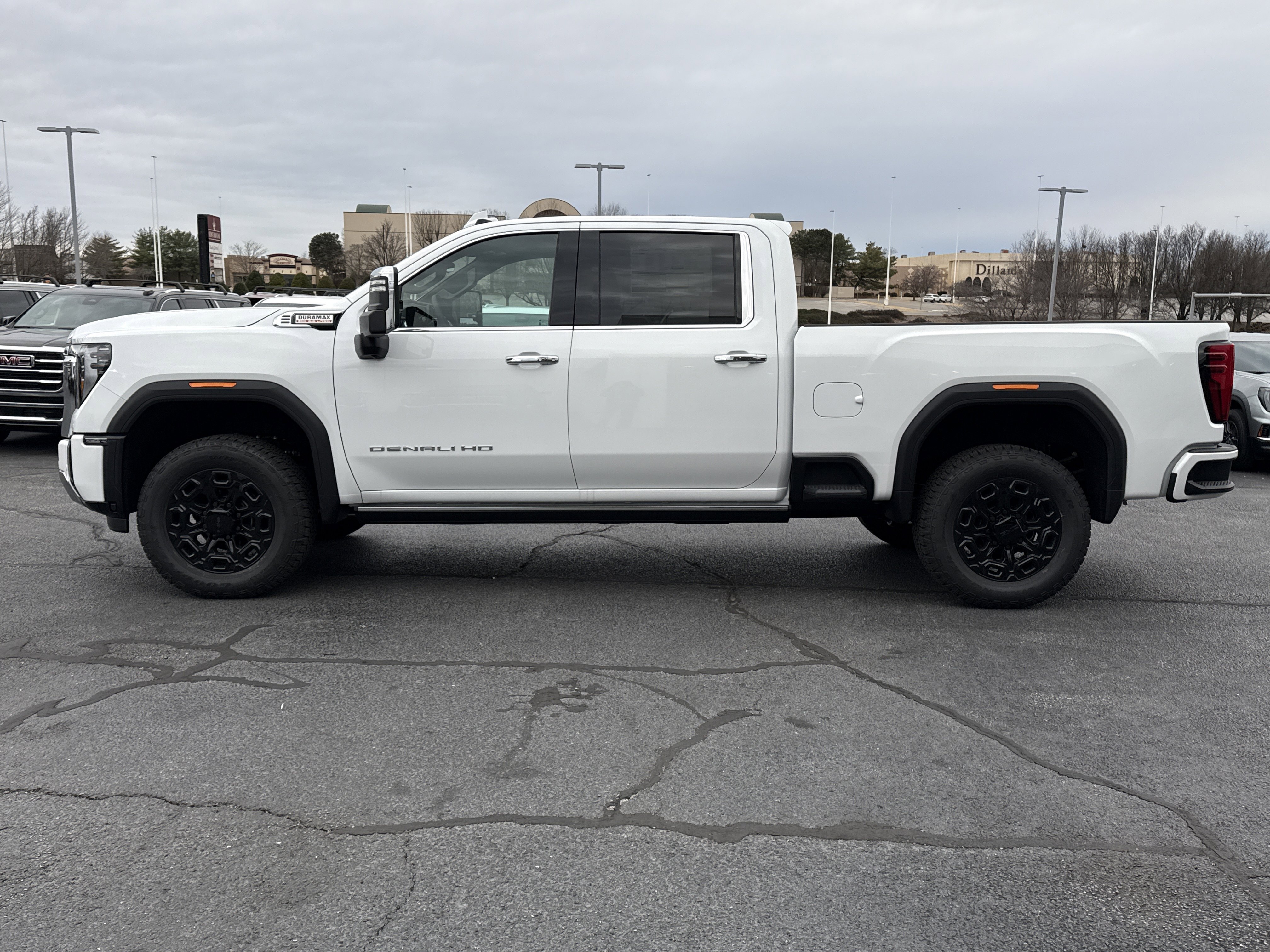 2026 GMC Sierra 3500HD Denali - Photo 12