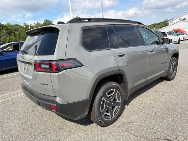 New 2026 Sting-Gray Clear-Coat Exterior Paint Jeep Laredo image 3