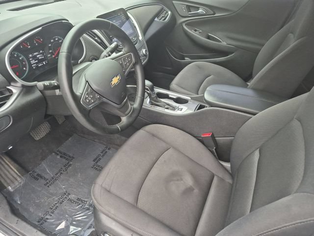 Used 2023 SUMMIT WHITE Chevrolet LT image 13