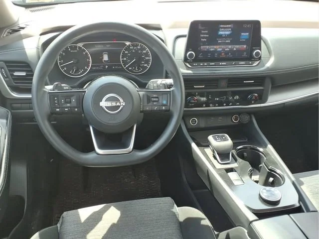 Used 2023 Gray Nissan SV Intelligent AWD image 23