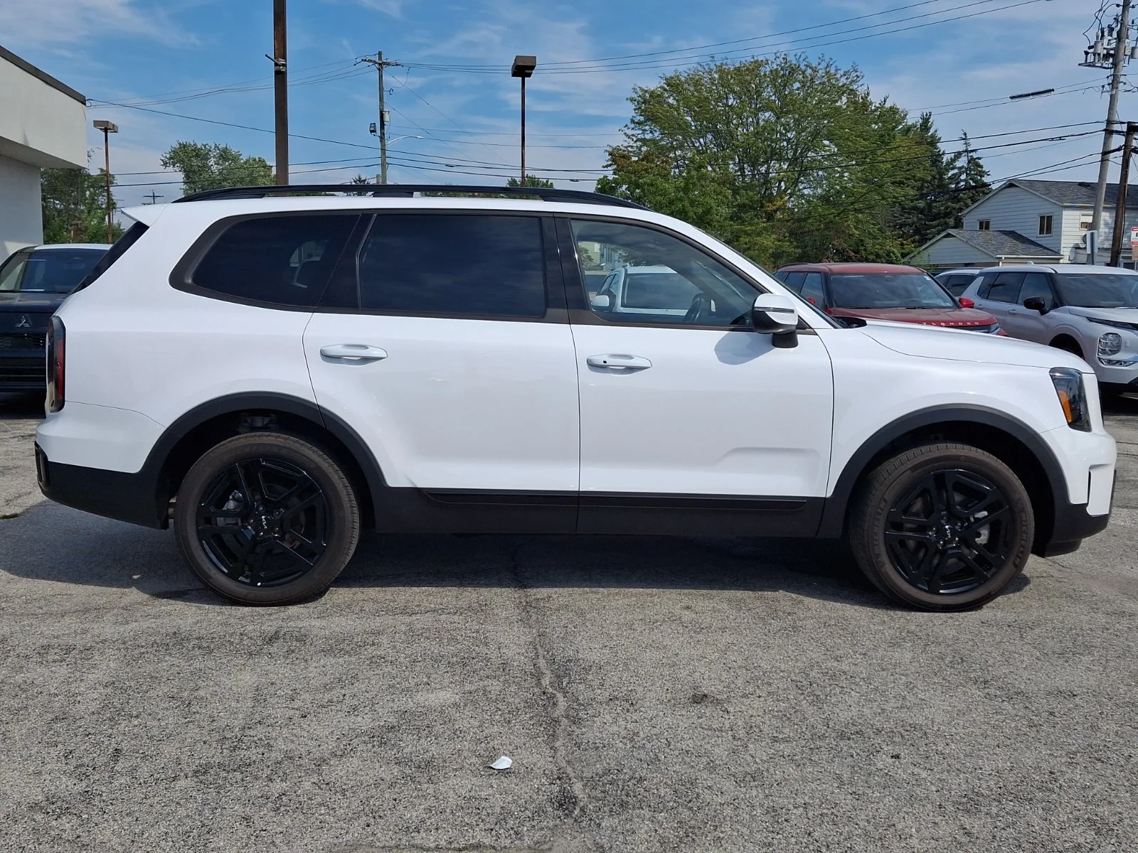 Certified Used 2024 White Kia EX X-Line image 7