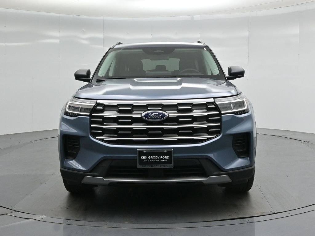 New 2026 Vapor Blue Metallic Ford Active image 52