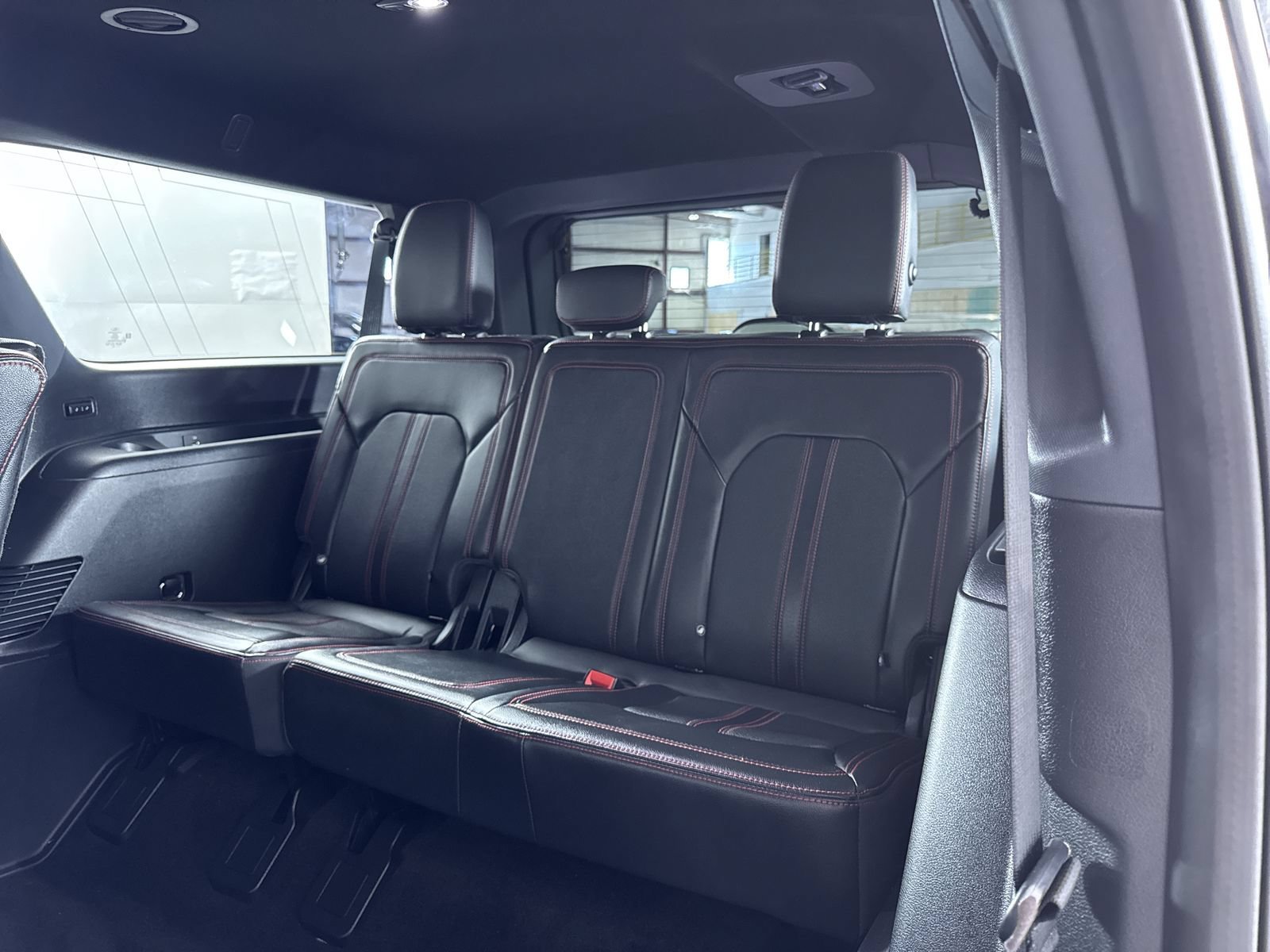 Used 2022 Dark Matter Metallic Ford Limited image 24