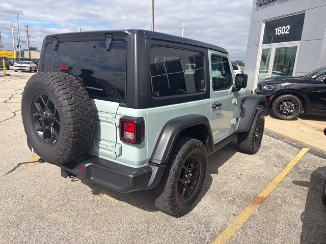Used 2024 Gray Jeep Willys image 4