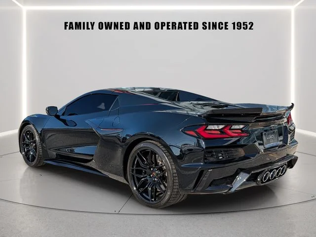 Used 2024 Black Chevrolet Z06 image 5