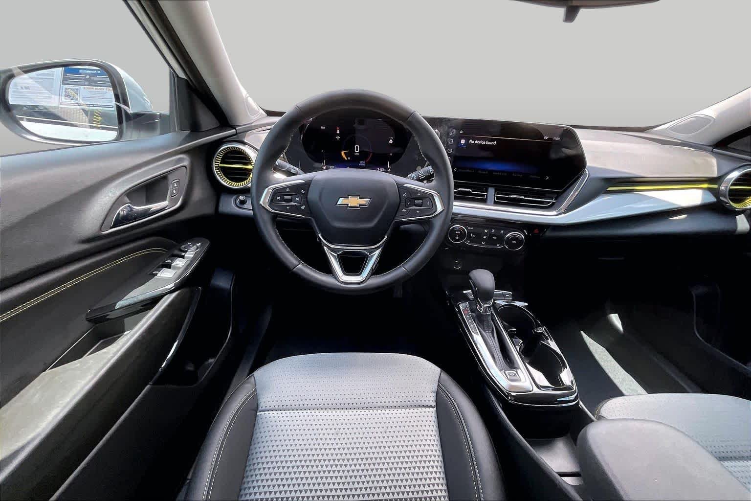 Used 2026 Summit White Chevrolet LT image 6
