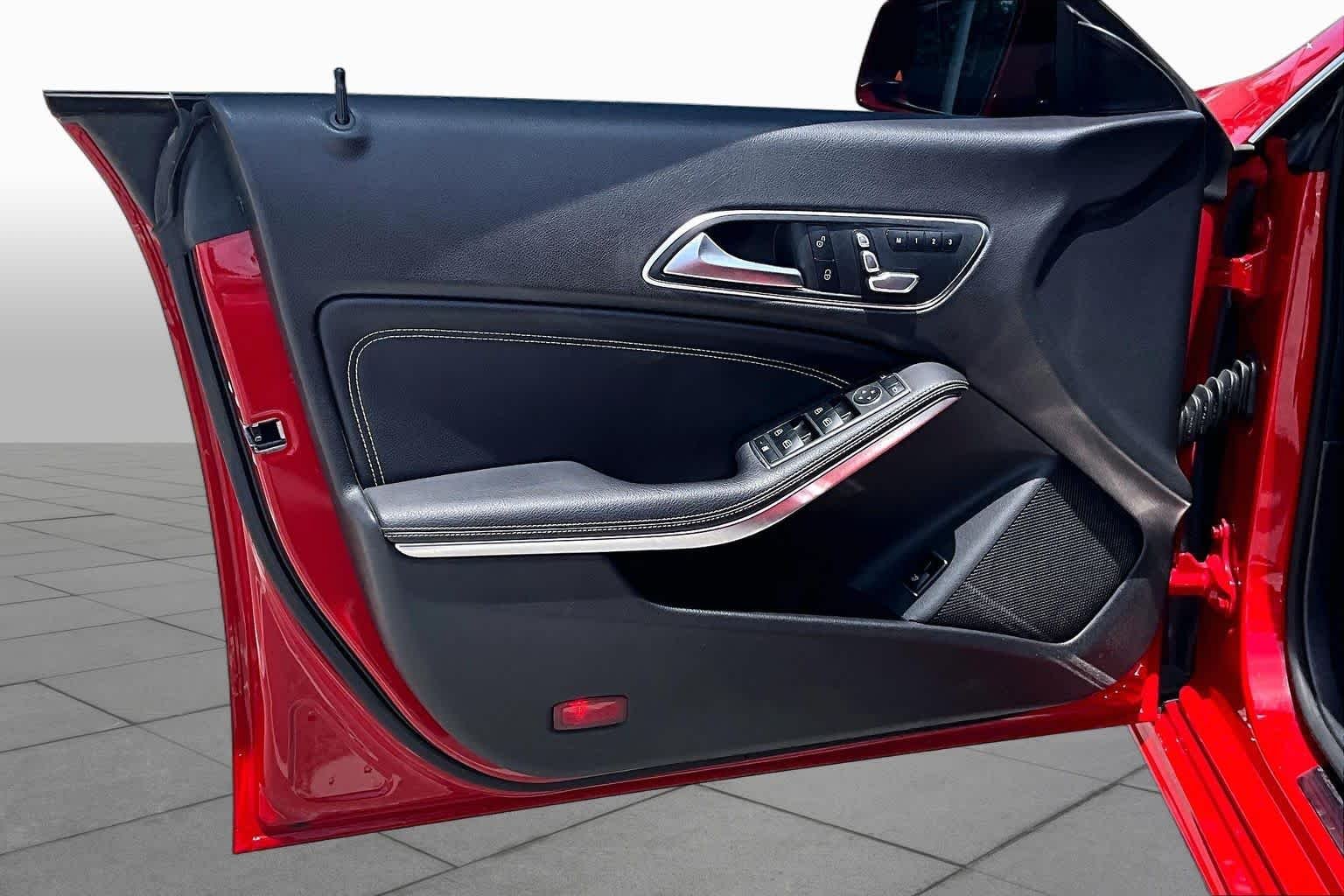 Used 2019 Jupiter Red Mercedes-Benz CLA 250 image 22