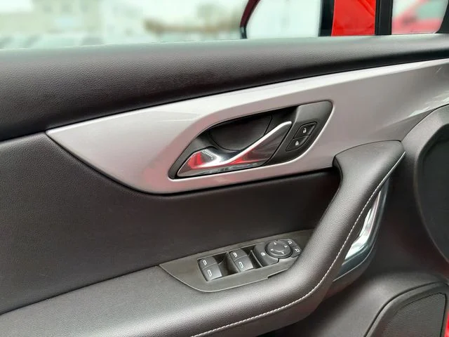 Certified Used 2025 Orange Chevrolet LT image 22