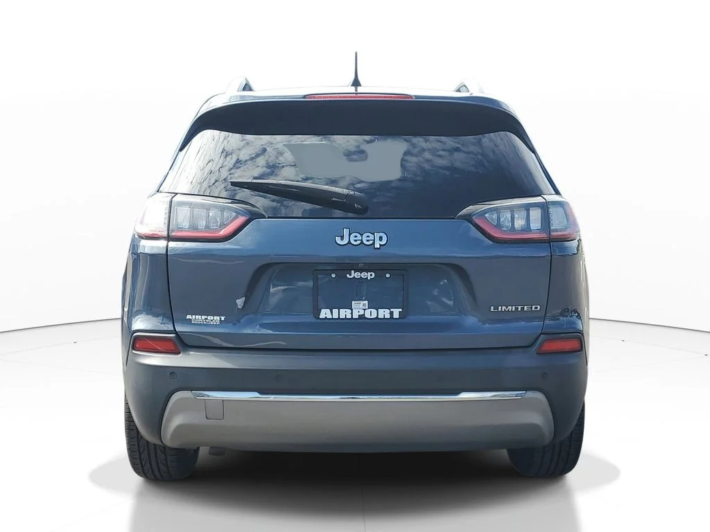 Used 2020 Blue Jeep Limited image 5