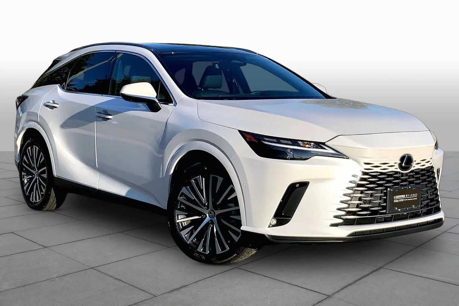 Used 2026 Eminent White Pearl Lexus Premium+ image 2