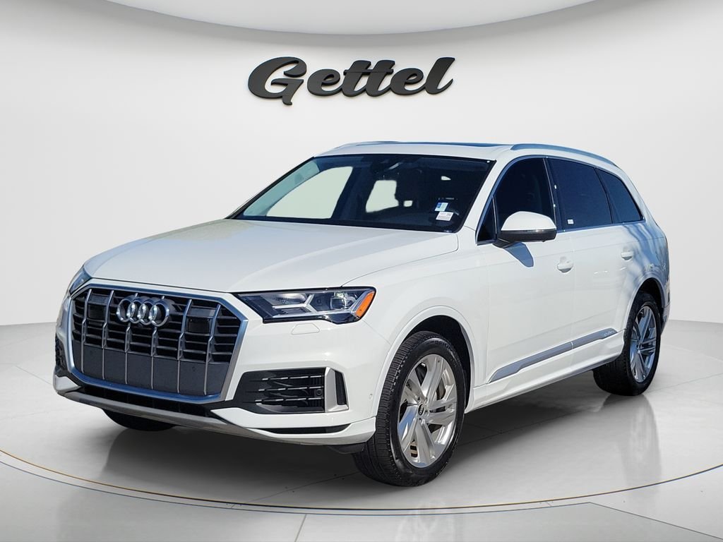 2021 Audi Q7 55 Premium Plus quattro Tiptronic's photo