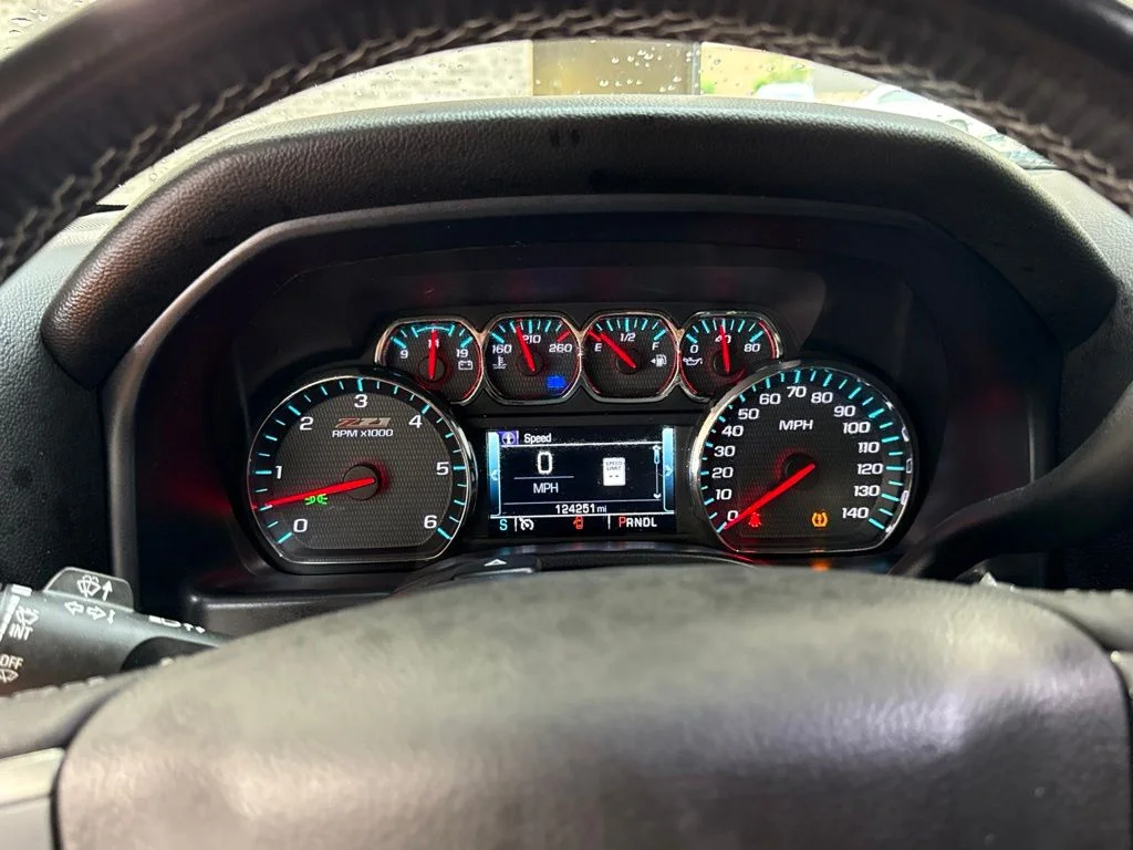 Used 2018 Black Chevrolet LT image 23