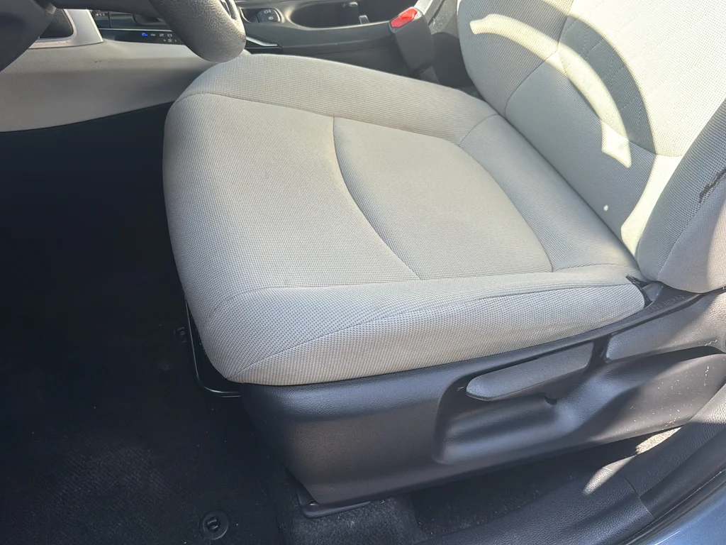 Used 2023 Gray Toyota L image 17