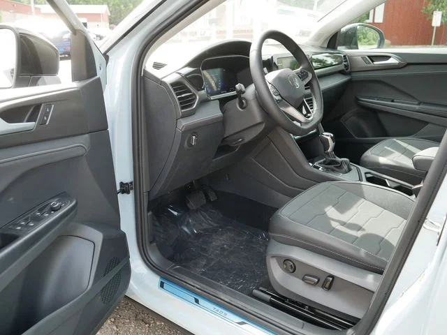 New 2026 Gray Volkswagen 1.5T SE Black image 7