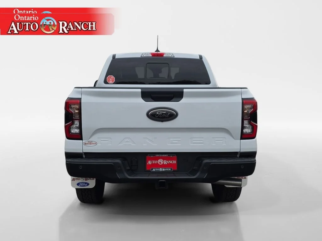 New 2026 OXFORD WHITE Ford XLT image 4