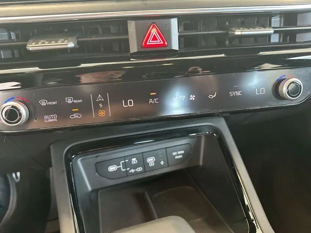 Certified Used 2025 Black Kia GT-Line image 18