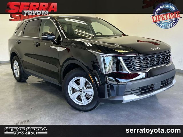 2025 Kia Sorento LX