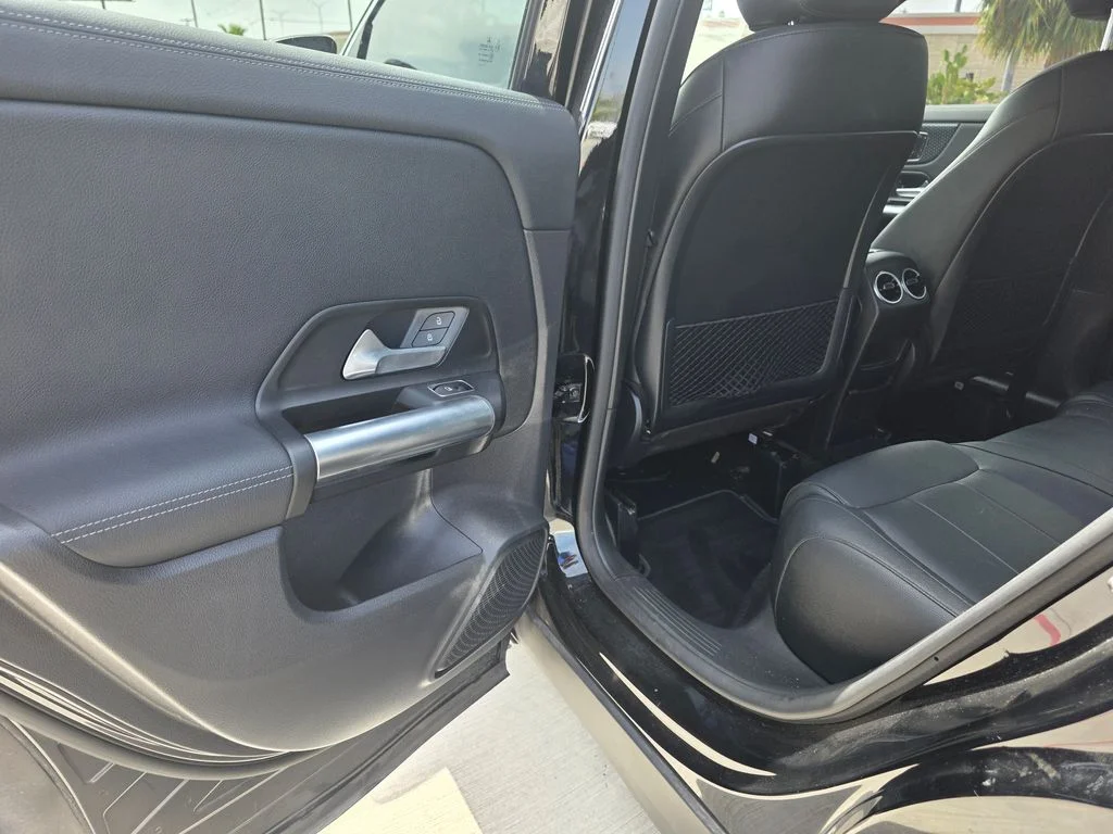 Certified Used 2024 Black Mercedes-Benz GLA 250 image 13