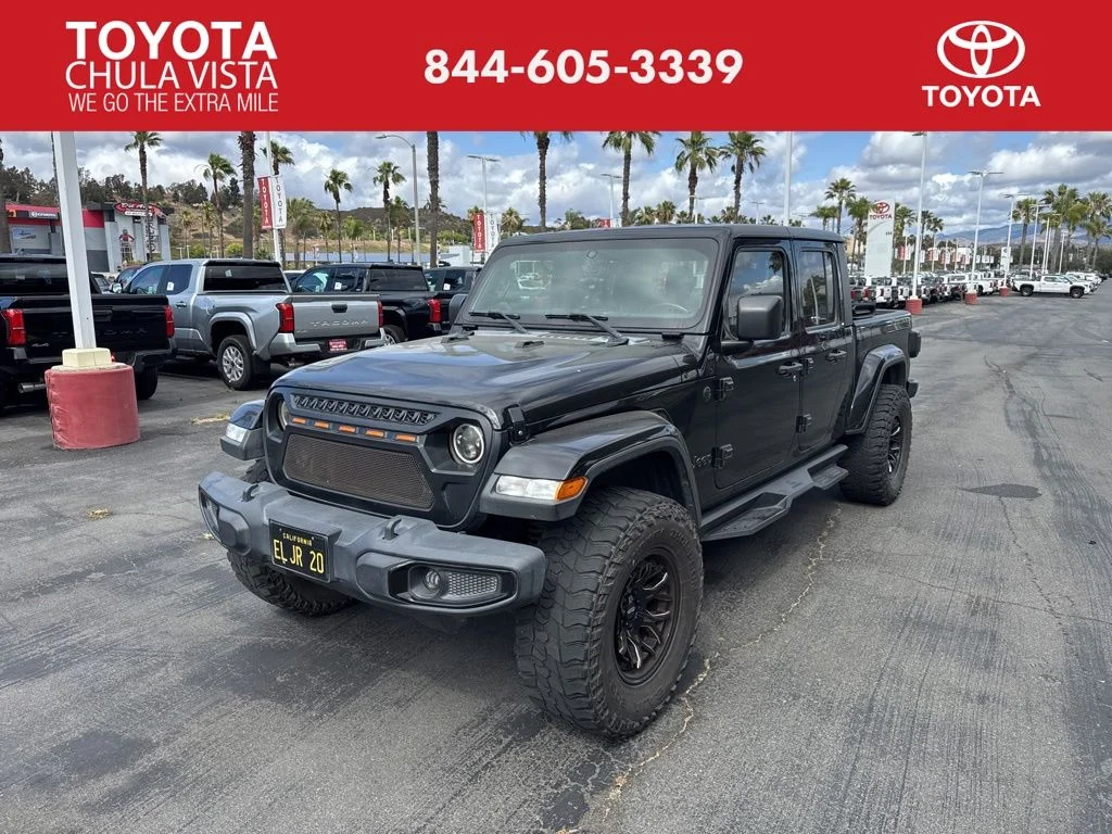 2021 Jeep Gladiator California Edition's photo