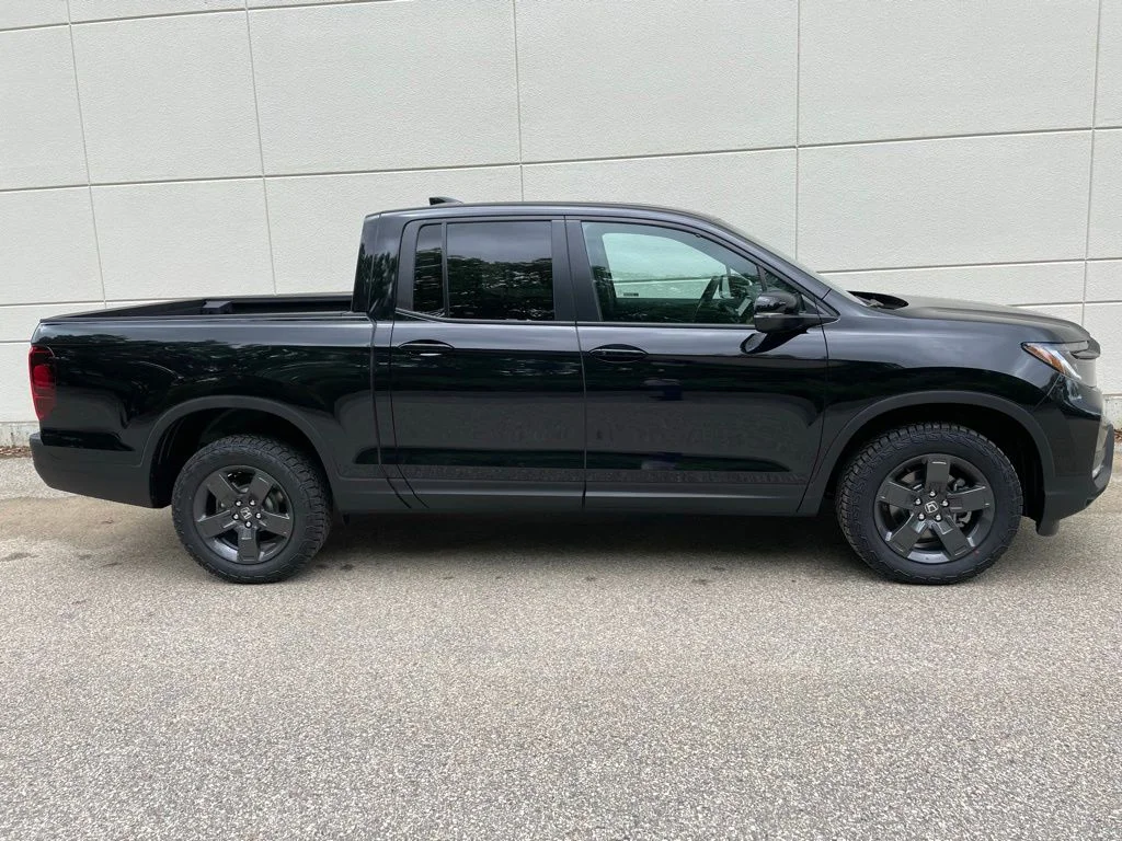 New 2026 Crystal Black Pearl Honda TrailSport image 5