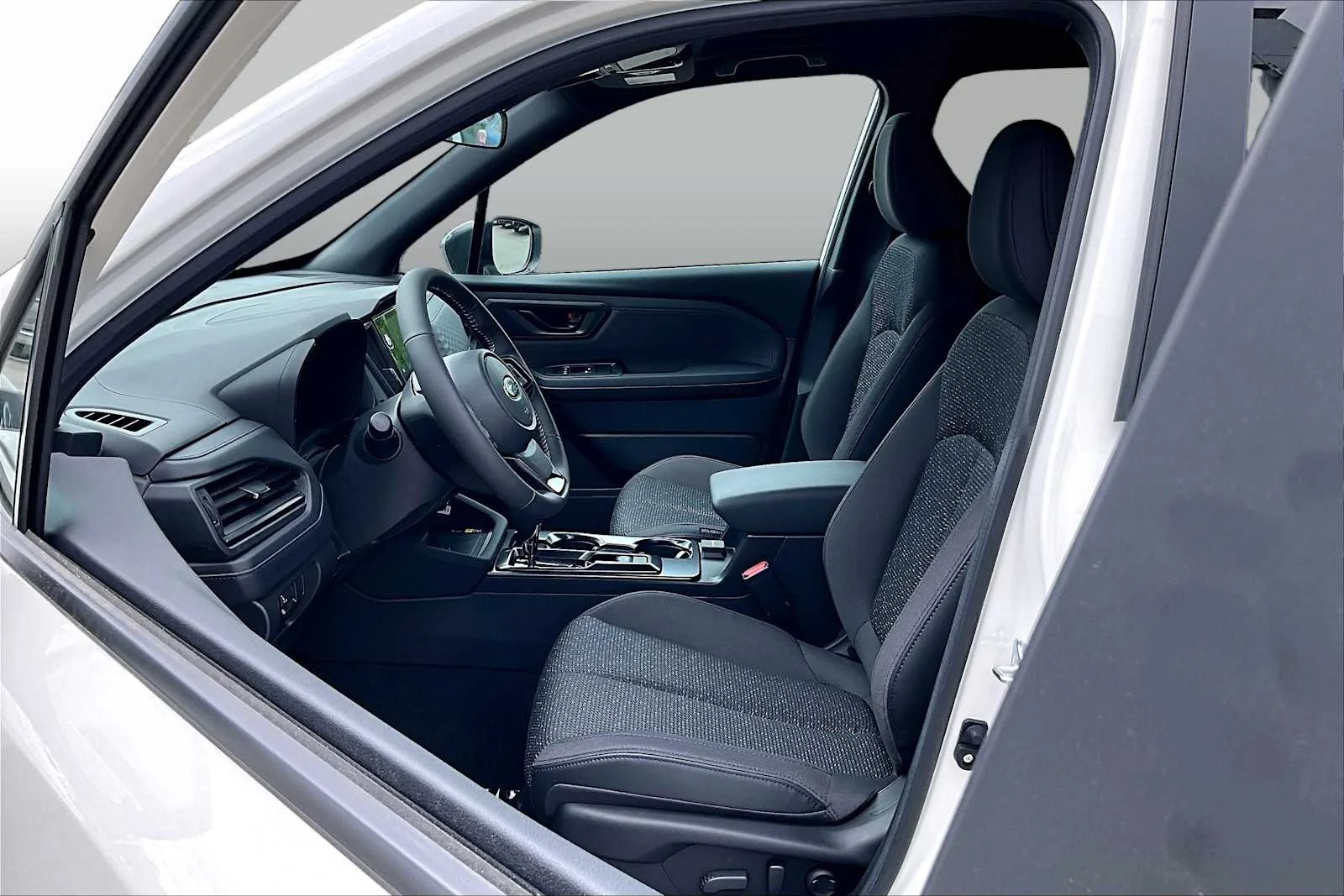 New 2026 Crystal White Pearl Subaru Premium image 9
