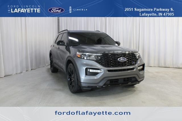 Used 2023 Gray Ford ST-Line image 1