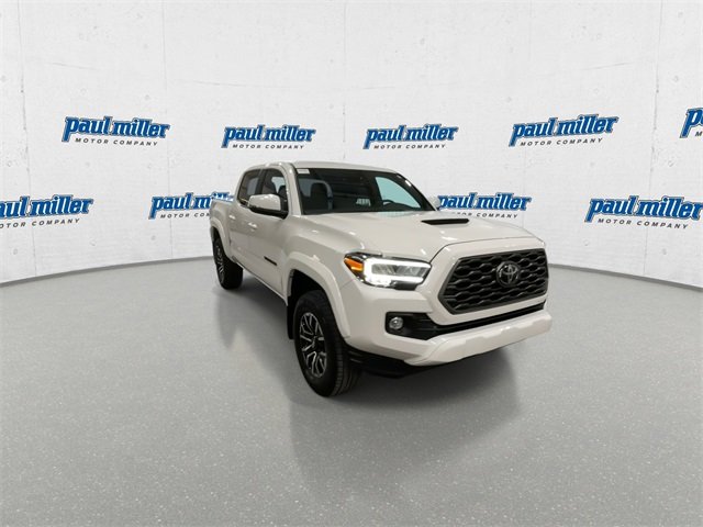 2023 Toyota Tacoma TRD Sport photo 2