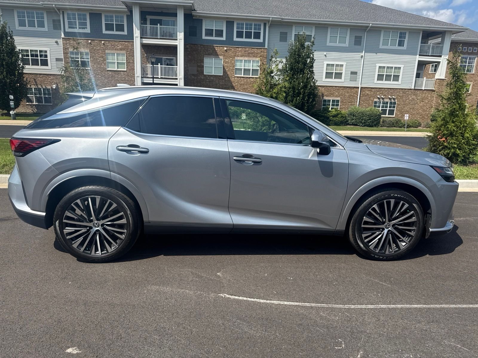 Used 2023 Silver Lexus 350 Premium Plus image 6