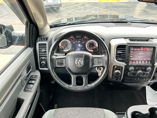 Used 2015 Black Ram Big Horn image 26