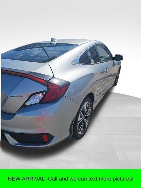 2018 Honda Civic's photo