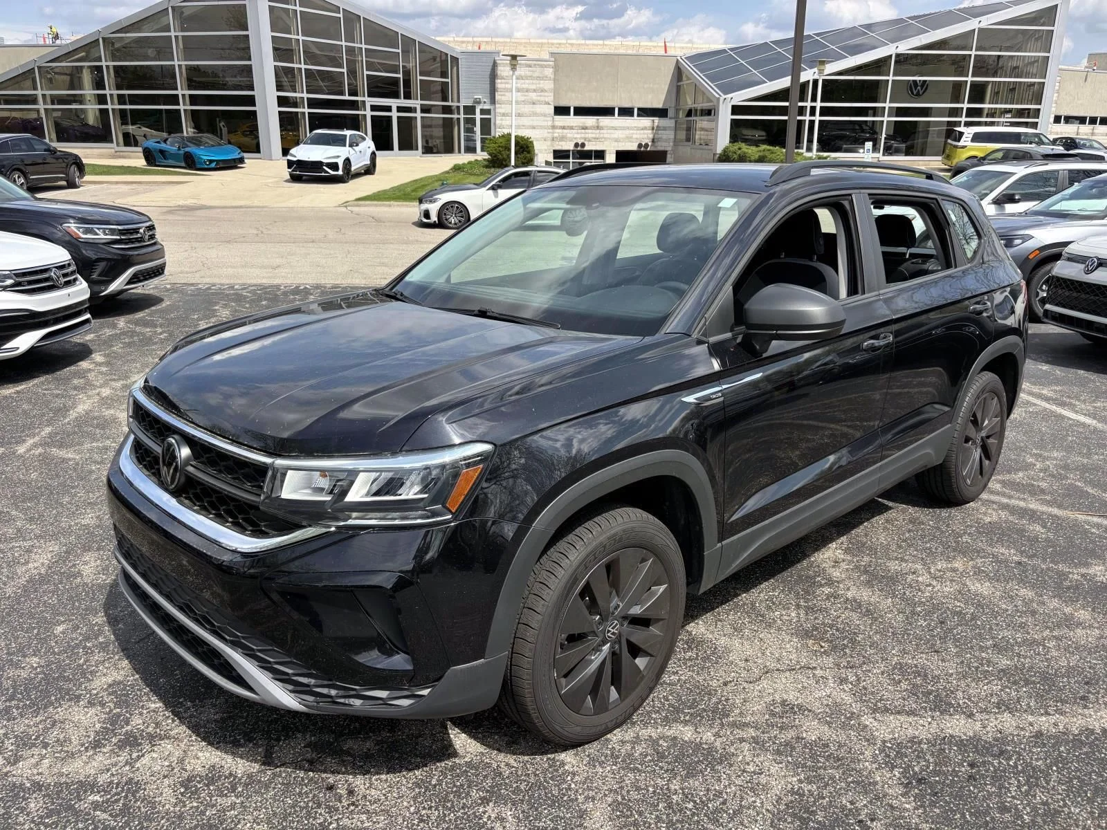 2023 Volkswagen Taos