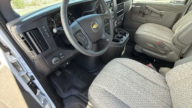 2026 Chevrolet Express Cargo Work Van - Photo 10