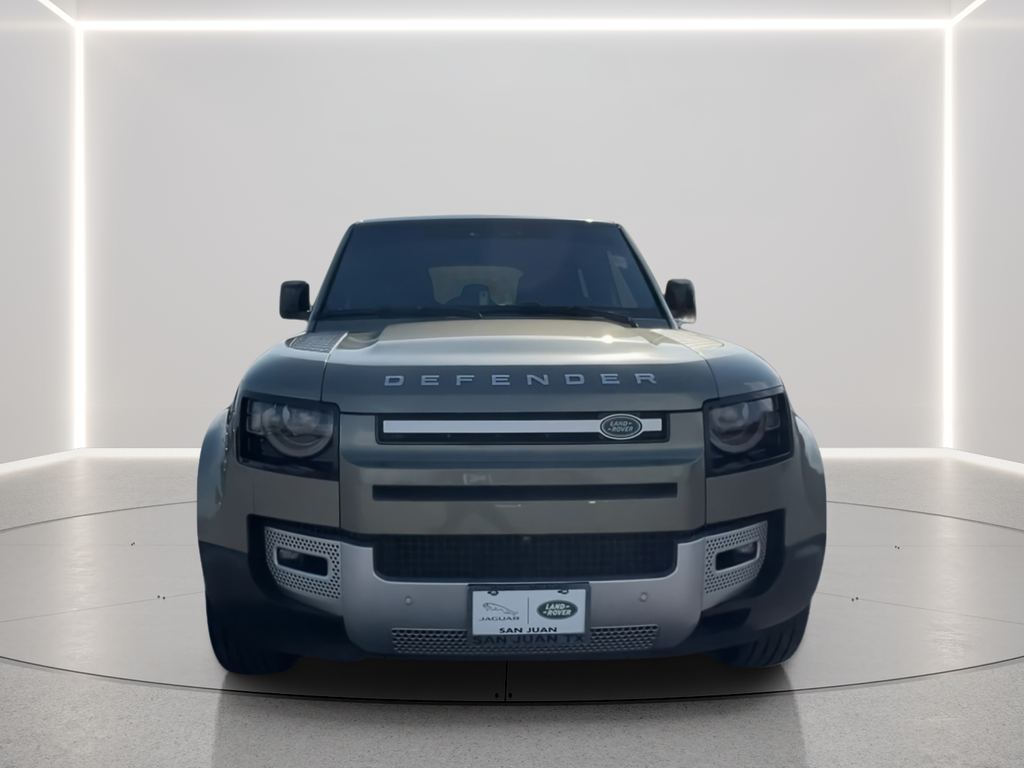 Used 2021 Green Land Rover SE image 3