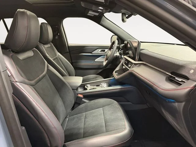 2026 Ford Explorer ST - Photo 15